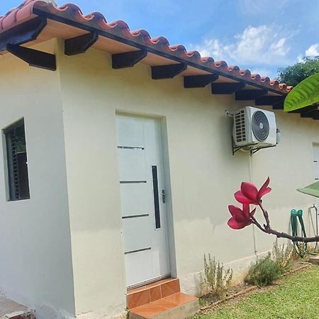 Sueno Luqueno Villa ภายนอก รูปภาพ